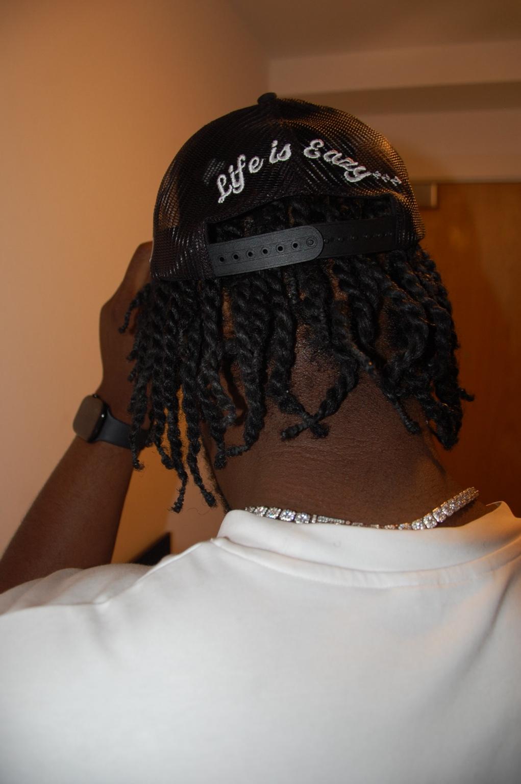 EZL TRUCKER HAT